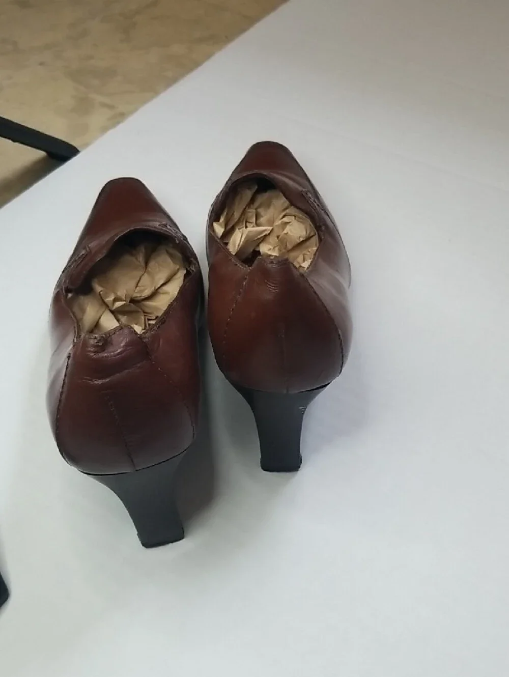 Glamour Brown Pointed-Toe Leather Heels